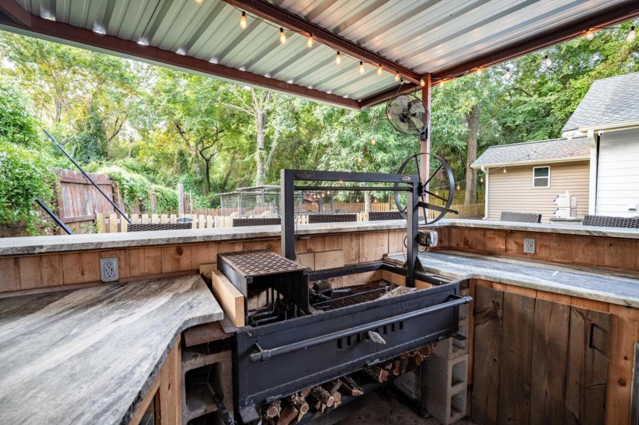 Ol Sarge Retreat Outdoor Amenities Cozy Charm Villa Bryan Exterior foto