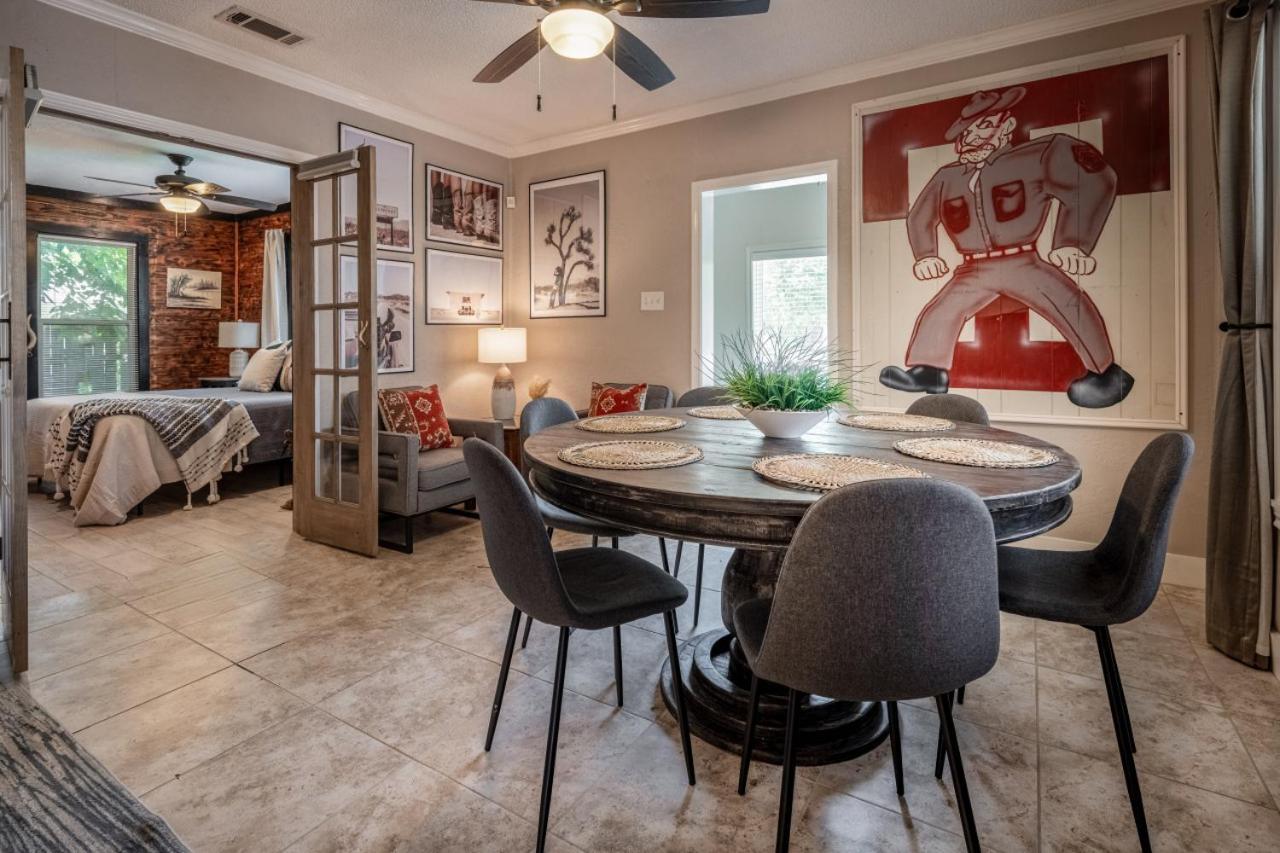 Ol Sarge Retreat Outdoor Amenities Cozy Charm Villa Bryan Exterior foto